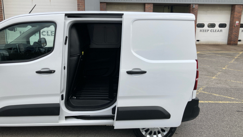 Toyota Proace City L1 Diesel 1.5D 100 Icon Van [6 Speed]
